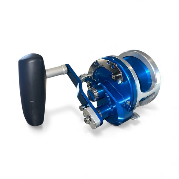 Avet HXJ 5/2 Raptor MC Cast Silver/Blue BLEM